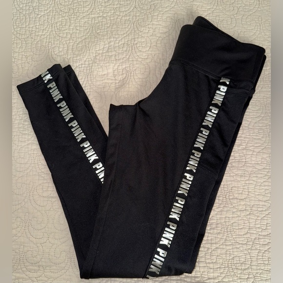 PINK Victoria's Secret Black Leggings with Logo - Picture 1 of 4